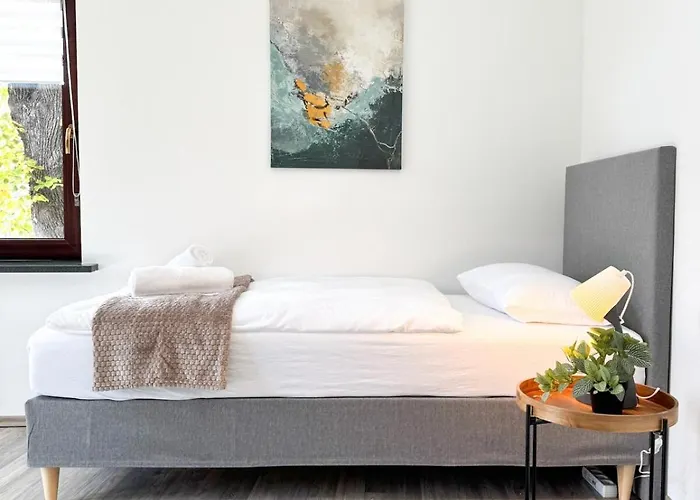 Beautiful Koeln 15 Min To Phantasialand 胡尔特